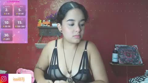 Isis Blade online show from 10/11/25, 03:43