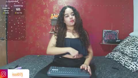 Isis Blade online show from 11/25/25, 05:02