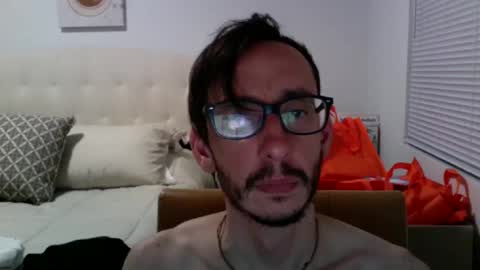 isjustd online show from 03/02/25, 03:45