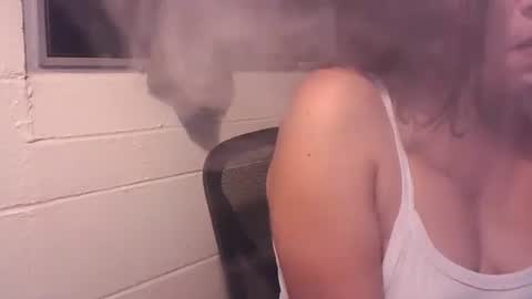 Snapshot of islandmilf777 chatting on 12/12/24, 11:40 BiancaRose online show from 12/12/24, 11:40