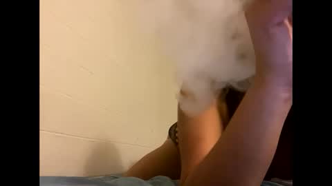 Snapshot of islandmilf777 chatting on 02/23/25, 04:02 BiancaRose online show from 02/23/25, 04:02