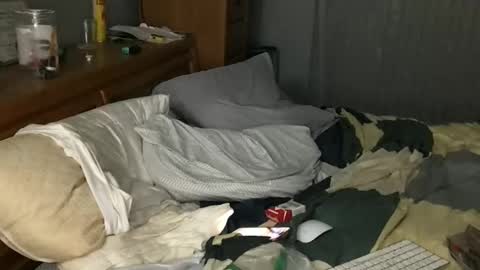 Snapshot of ispy03 chatting on 11/22/25, 10:47 ispy03 online show from 11/22/25, 10:47