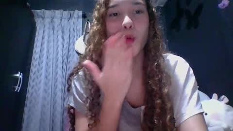 Issa online show from 03/05/25, 02:46