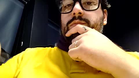 Snapshot of italianbigboy93 chatting on 10/14/25, 05:30 italianbigboy93 online show from 10/14/25, 05:30