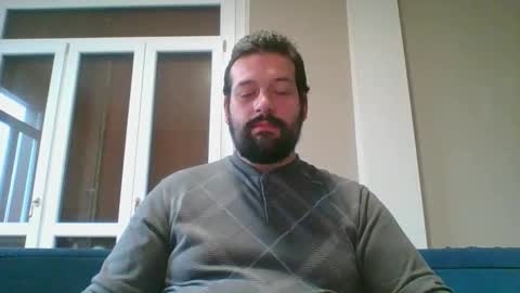 Snapshot of italianbigboy93 chatting on 10/30/25, 01:12 italianbigboy93 online show from 10/30/25, 01:12