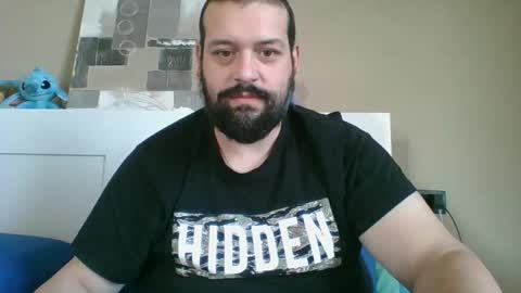 Snapshot of italianbigboy93 chatting on 11/25/25, 09:31 italianbigboy93 online show from 11/25/25, 09:31