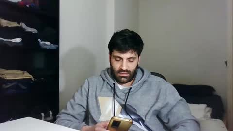 italianboybcn online show from 01/11/25, 11:13