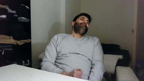 italianboybcn online show from 01/14/25, 09:51