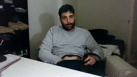 italianboybcn online show from 01/16/25, 02:19