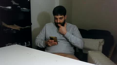 italianboybcn online show from 01/18/25, 08:51