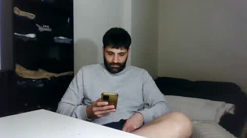 italianboybcn online show from 01/19/25, 06:43