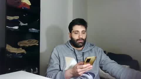 italianboybcn online show from 01/21/25, 10:08