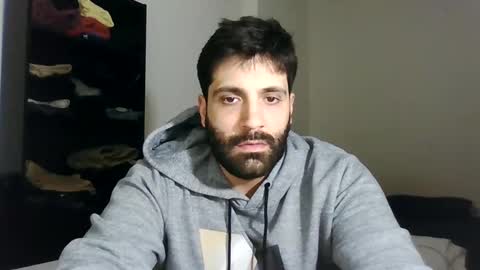 italianboybcn online show from 01/22/25, 01:42