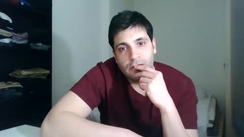 italianboybcn online show from 01/31/25, 08:43