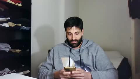 italianboybcn online show from 03/01/25, 06:32