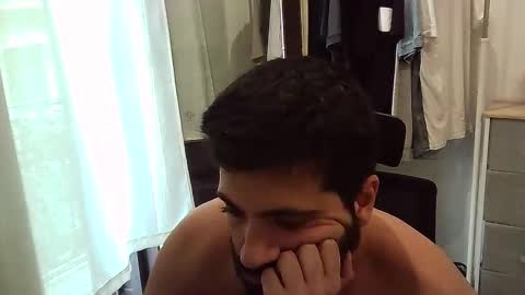 italianboybcn online show from 09/17/25, 06:37