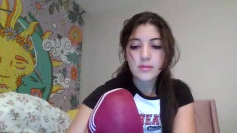 Snapshot of italiankittyx chatting on 11/26/25, 08:54 ItalianKitty online show from 11/26/25, 08:54