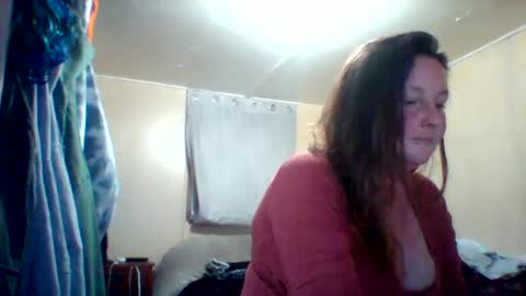 Snapshot of its_kimber chatting on 02/18/25, 07:41 its kimber online show from 02/18/25, 07:41