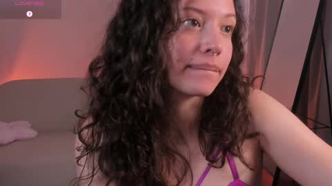 Snapshot of its_marie chatting on 10/02/25, 05:53 Maria online show from 10/02/25, 05:53