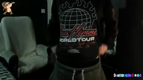    online show from 03/10/25, 10:02