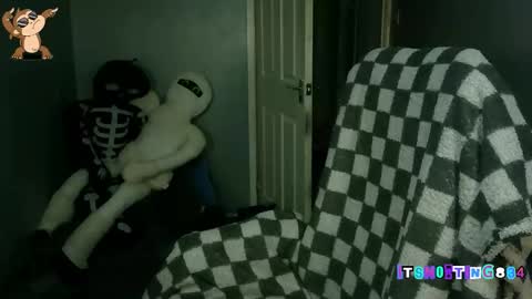    online show from 11/05/25, 07:58