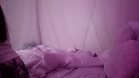 itspersialove online show from 10/15/25, 08:36