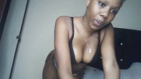 itsvirggy online show from 11/15/25, 11:32