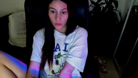 ivanna_essis online show from 10/26/25, 01:22