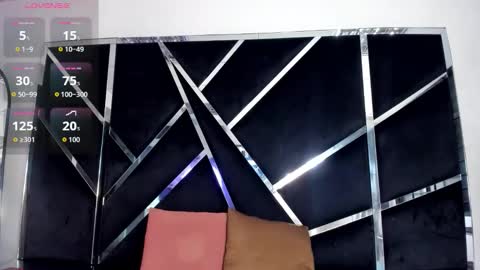 ivannaa18 online show from 10/27/25, 03:32