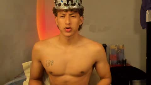 Snapshot of ivano_jones chatting on 01/15/25, 02:56 Ivano online show from 01/15/25, 02:56