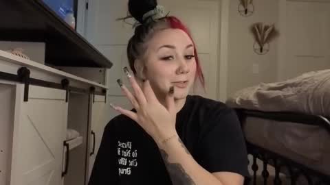 ivey jade online show from 10/24/25, 04:42