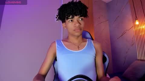 Ivon online show from 11/19/25, 12:16