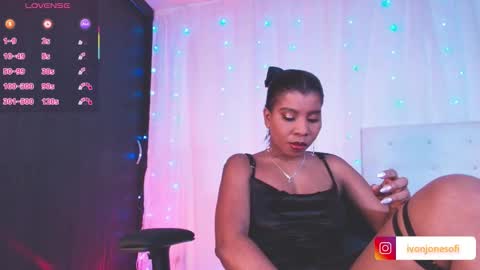  Ivon  Miss Jones  online show from 10/29/25, 02:58