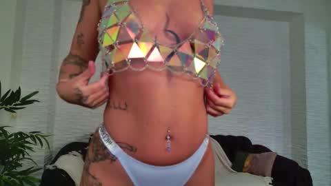 Celine online show from 10/21/25, 04:46