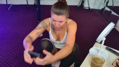 Celine online show from 11/04/25, 05:28