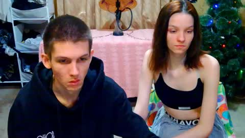 Snapshot of ivy__lester chatting on 12/11/24, 06:20 Ivy and Lester online show from 12/11/24, 06:20