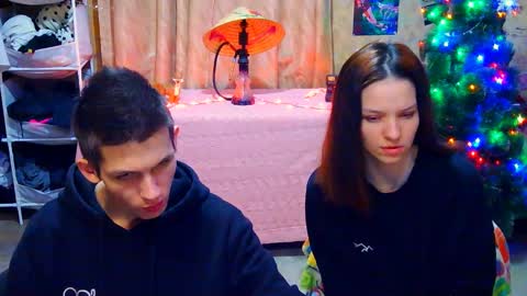 Snapshot of ivy__lester chatting on 12/28/24, 09:51 Ivy and Lester online show from 12/28/24, 09:51