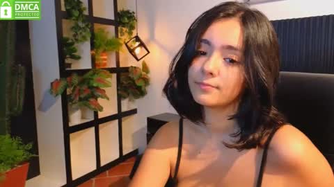 Snapshot of ivy_gail chatting on 11/13/25, 03:49 IVY online show from 11/13/25, 03:49