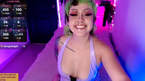 Snapshot of ivy_rosse chatting on 12/03/24, 06:06 You can find more of me here online show from 12/03/24, 06:06