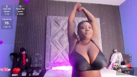 IVANA  online show from 10/26/25, 01:17