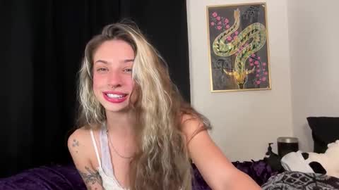 ivy gray online show from 11/20/25, 03:07
