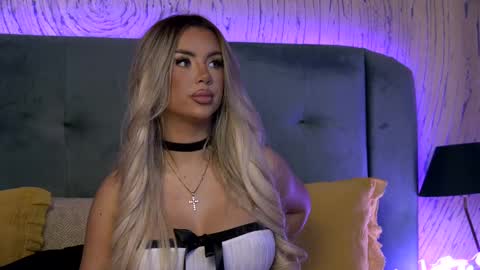  Ivy  online show from 03/03/25, 05:42