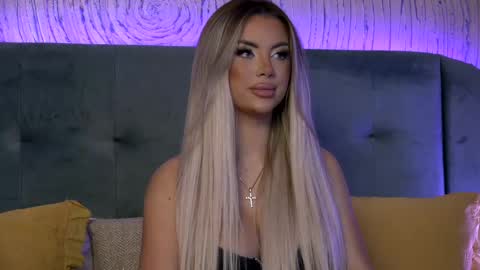  Ivy  online show from 03/04/25, 05:32