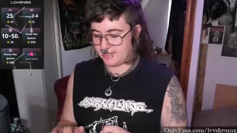 Snapshot of ivyshrumx chatting on 09/13/25, 01:49 Ivy ShrumX online show from 09/13/25, 01:49