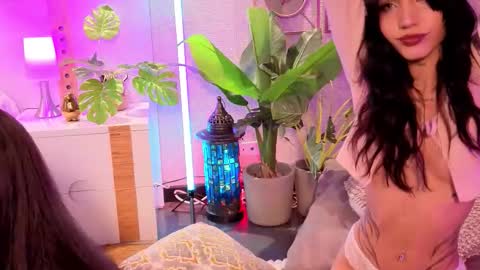 Ivy Pierce  online show from 09/14/25, 05:39