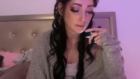 Ivy Rose online show from 10/17/25, 01:53