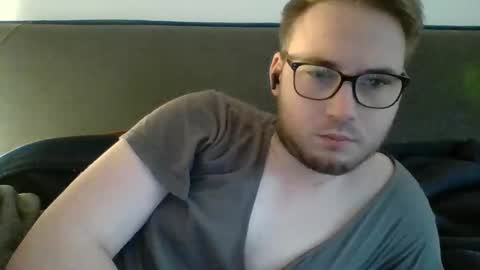 Snapshot of iwantfucknow chatting on 01/08/25, 08:38 iwantfucknow online show from 01/08/25, 08:38