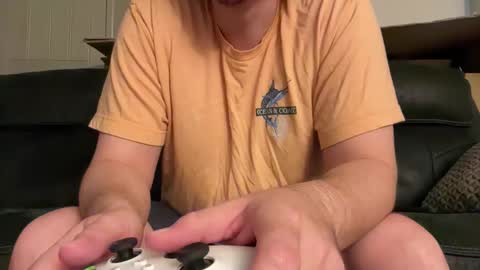 iwantyounow42069 online show from 10/29/25, 10:33