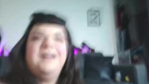 Gwen LaCourt online show from 11/10/25, 12:15