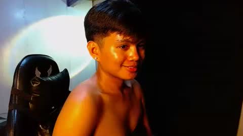 Snapshot of iya143 chatting on 11/01/25, 10:50 iya143 online show from 11/01/25, 10:50